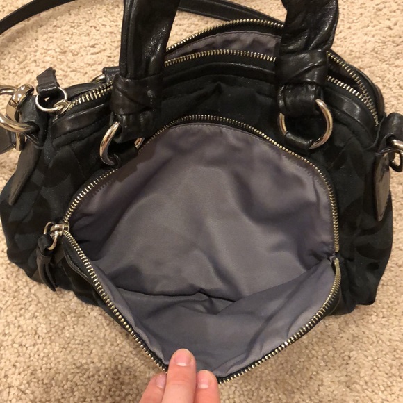 NWOT Coach Parker Op Art Zip Sachel - Picture 4 of 7